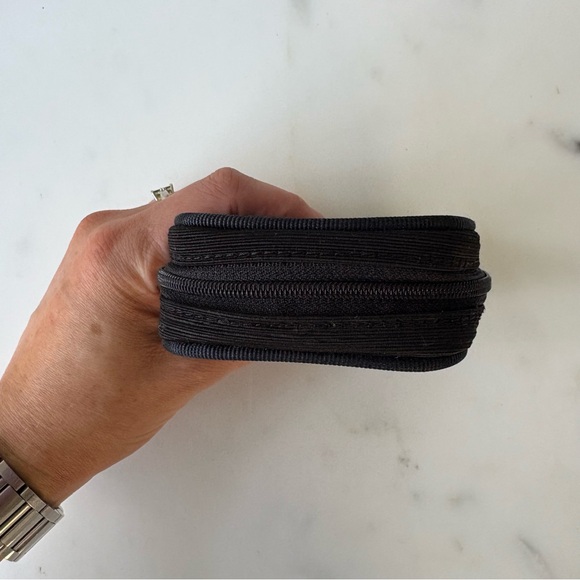 YSL Black Cosmetic Pouch Vintage - Picture 4 of 15